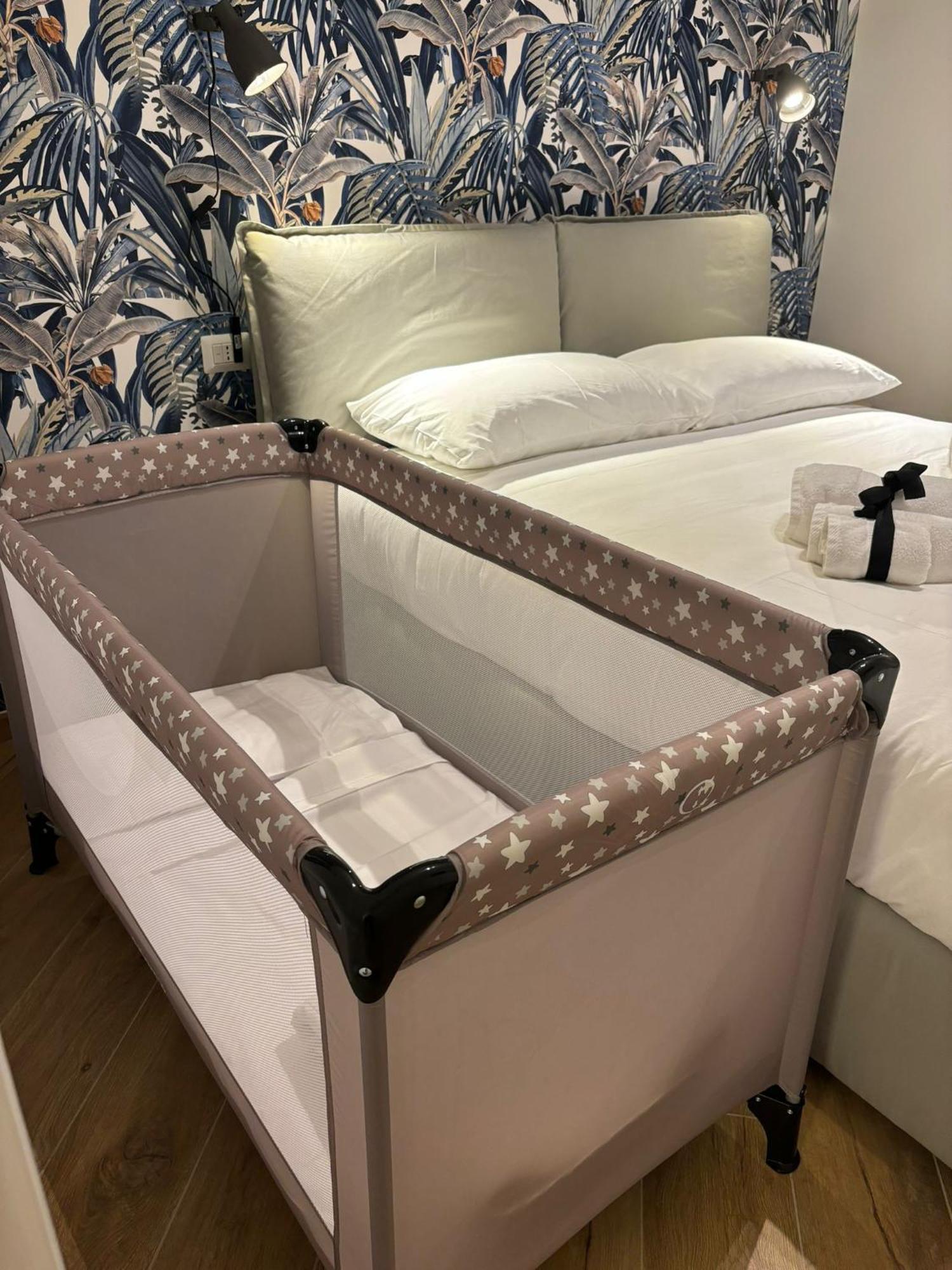 Mimi Guest House Бари Экстерьер фото